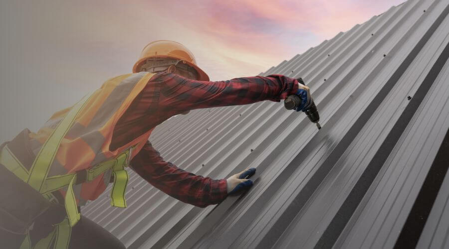 Professional residential roofers in Wild Rose, WI